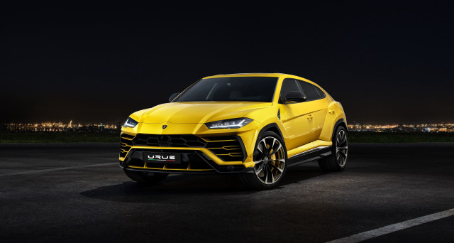 Yellow lamb urus parking lot free wallpaper for desktop - medium preview image