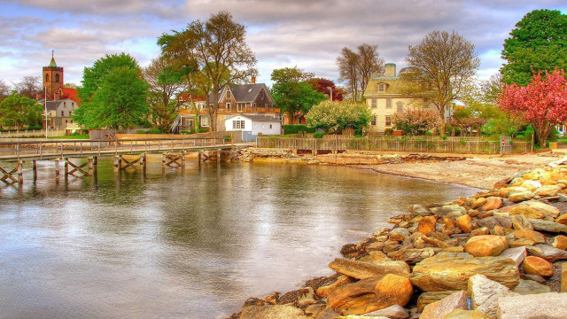 River bridge house cloudy sky free wallpaper for desktop - medium preview image