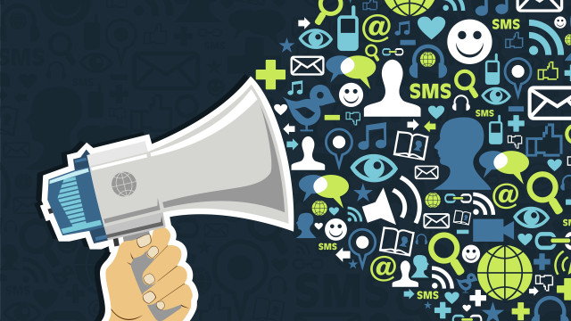 Hand megaphone social media icons free wallpaper for desktop - medium preview image