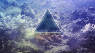 Triangle in the clouds sky - a triangle free wallpaper for desktop