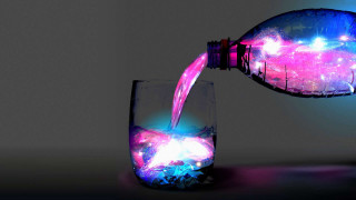 Water pouring glass vase colorful - a bottle of water free wallpaper
