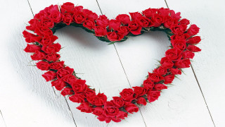 Heart shaped red roses white - rose free wallpaper
