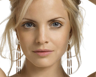 Blonde woman blueeyes elegant portrait - perfect facial symmetry free wallpaper