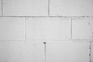 White brick wall black white 5 - a white brick wall free wallpaper for desktop