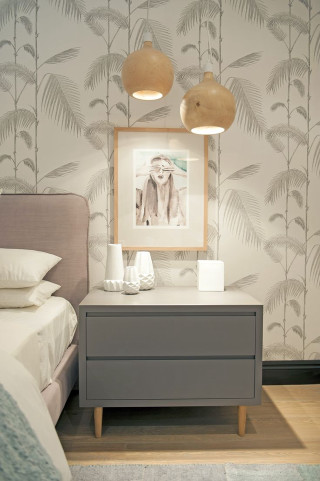 Bedroom with bed interior design 28 - colour free wallpaper for mobile