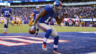 Football player running field ball - black arts movement free wallpaper