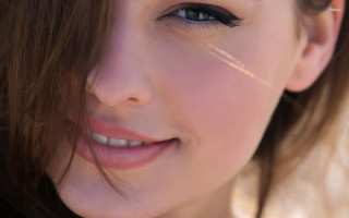 Woman toothbrush mouth toothbrush mouth - a toothbrush free wallpaper