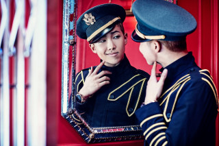 Man uniform mirror reflection looking - the mirror free wallpaper