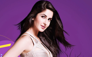 Woman long hair purple background 2 - long hair free wallpaper