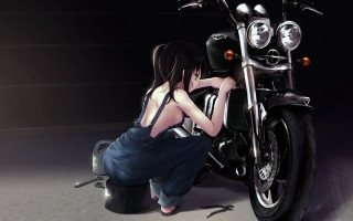 Woman kneeling motorcycle dark helmet - a helmet free wallpaper for desktop