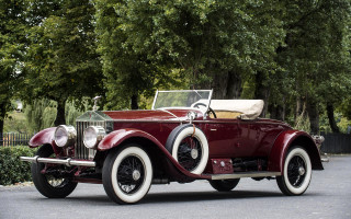 Old fashioned car parking lot - fashioned free wallpaper