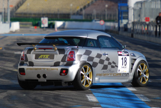 Silver car checkered design race - ray free wallpaper for desktop