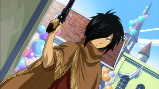 Woman holding gun window balloons - cosplay free wallpaper