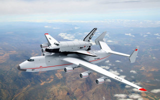 Large white airplane flying sky - a large white airplane free wallpaper