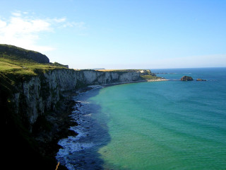 Beach cliff hilltop ocean grassy - the far side free wallpaper