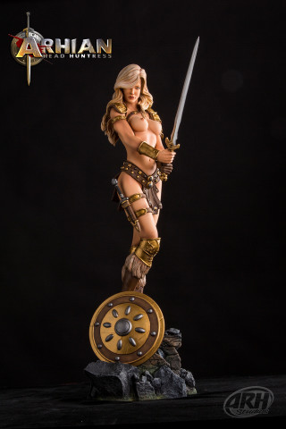 Statue woman sword armor rock - a rock free wallpaper for mobile