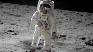 Astronaut moon foot ground arm - free space wallpaper