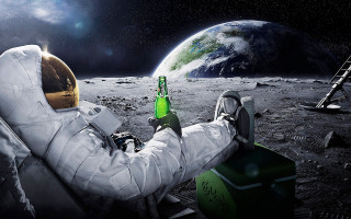 Man astronaut suit beer moon 2 - the moon free wallpaper