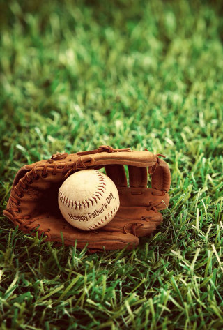 Baseball mitt with ball on - free sports wallpaper for mobile