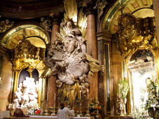 Statue woman church gold white - sculpture free wallpaper