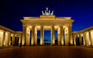 Large building pillars nighttime lights - berlin secession free wallpaper for desktop