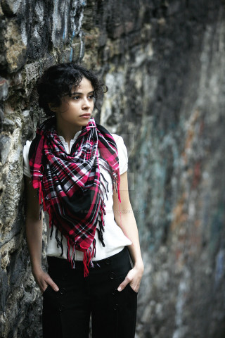 Woman scarf white shirt black - ayshia taşkın free wallpaper for mobile