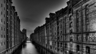 Canal black white old buildings 4 - old building free wallpaper