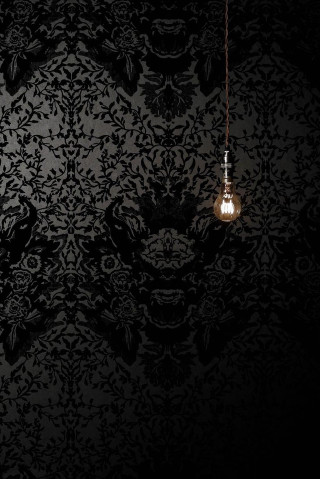 Light bulb wall dark room - a light bulb free wallpaper for mobile