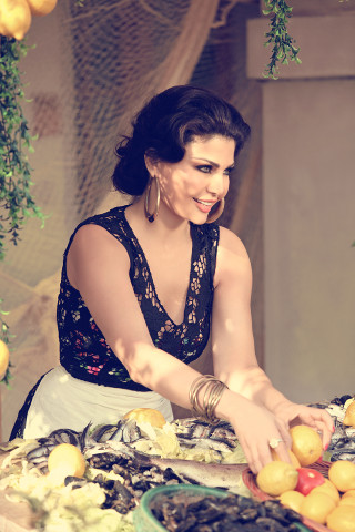 Woman cutting fruit table knife - egyptian art free wallpaper for mobile