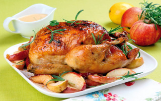 Roasted chicken apples rosemary garnish - a plate free wallpaper