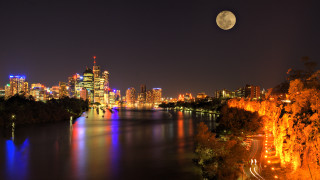 City skyline night full moon 3 - full moon free wallpaper