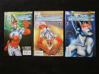 Three comics black surface black - everett warner free wallpaper for desktop