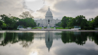 Large building dome reflection water - a large building free wallpaper for desktop