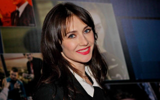 Woman red lips smiling poster - a red lipstick free wallpaper