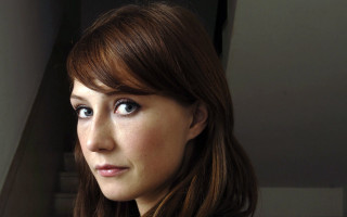 Woman long hair blue eyes 55 - arbeitsrat für kunst free wallpaper