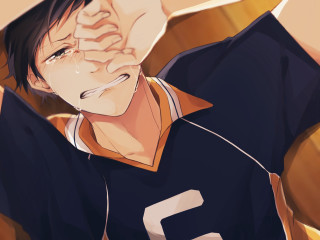 Man hand face blackshirt crying - his chest free wallpaper for desktop