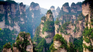 Mountain range tall rocks trees 2 - dai xi free wallpaper
