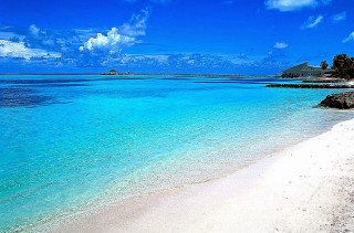 Cui bai beach clear water - clear blue water free wallpaper