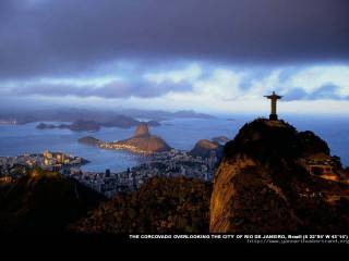 Statue mountain city water background 2 - top of a mountain free wallpaper