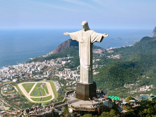 Christ statue overlooking city ocean 3 - christo free wallpaper for desktop