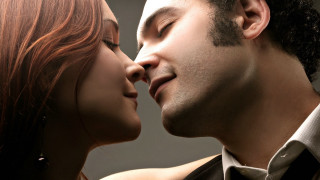 Man woman kissing eyes closed 4 - their nose free wallpaper