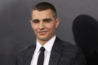 Man suit tie smiling shadow - perfect facial symmetry free wallpaper