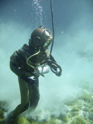 Diving suit underwater scuba pole - underwater free wallpaper for mobile