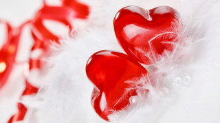 Red hearts feathery surface red - two red heart free wallpaper