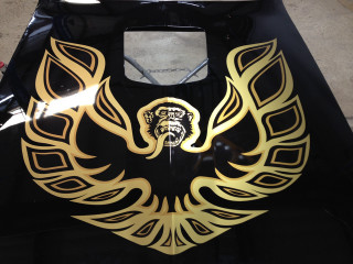 Black gold motorcycle eagle airbrush - fine free wallpaper
