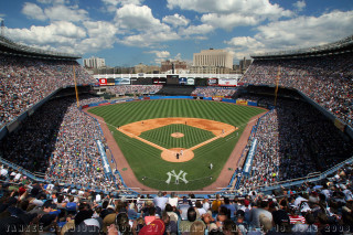 Baseball stadium crowd sunny day 3 - lot of people watching free wallpaper