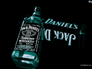 Jack daniels whiskey bottle table - daarken free wallpaper