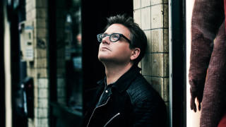 Man glasses looking up mannequin - something outside free wallpaper