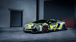 Yellow black sports car body - paint free wallpaper for desktop