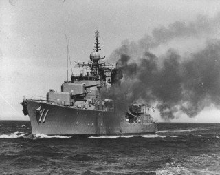 Large ship smoke ocean ship - smoke free wallpaper for desktop